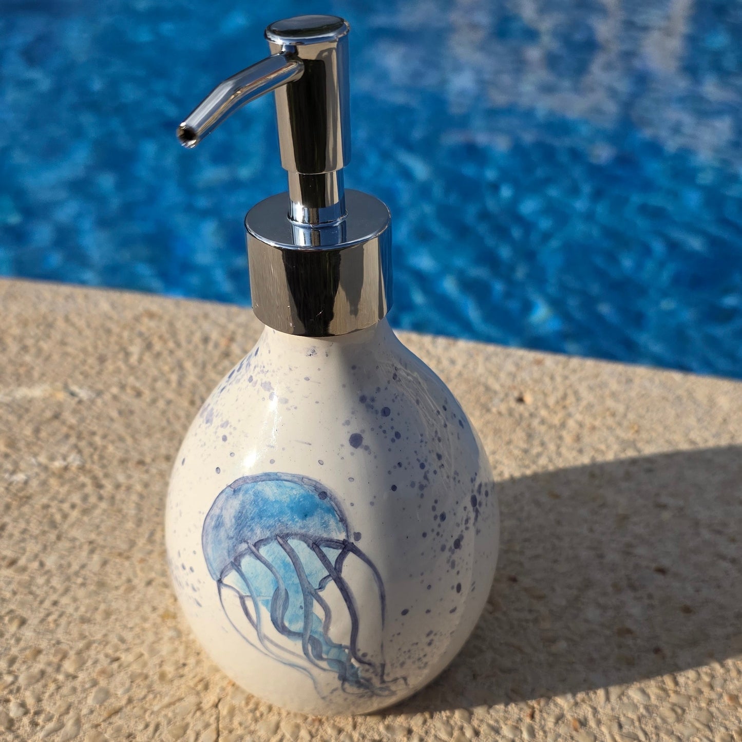 Dispensador de Jabón de Cerámica – 330 ml Medusa