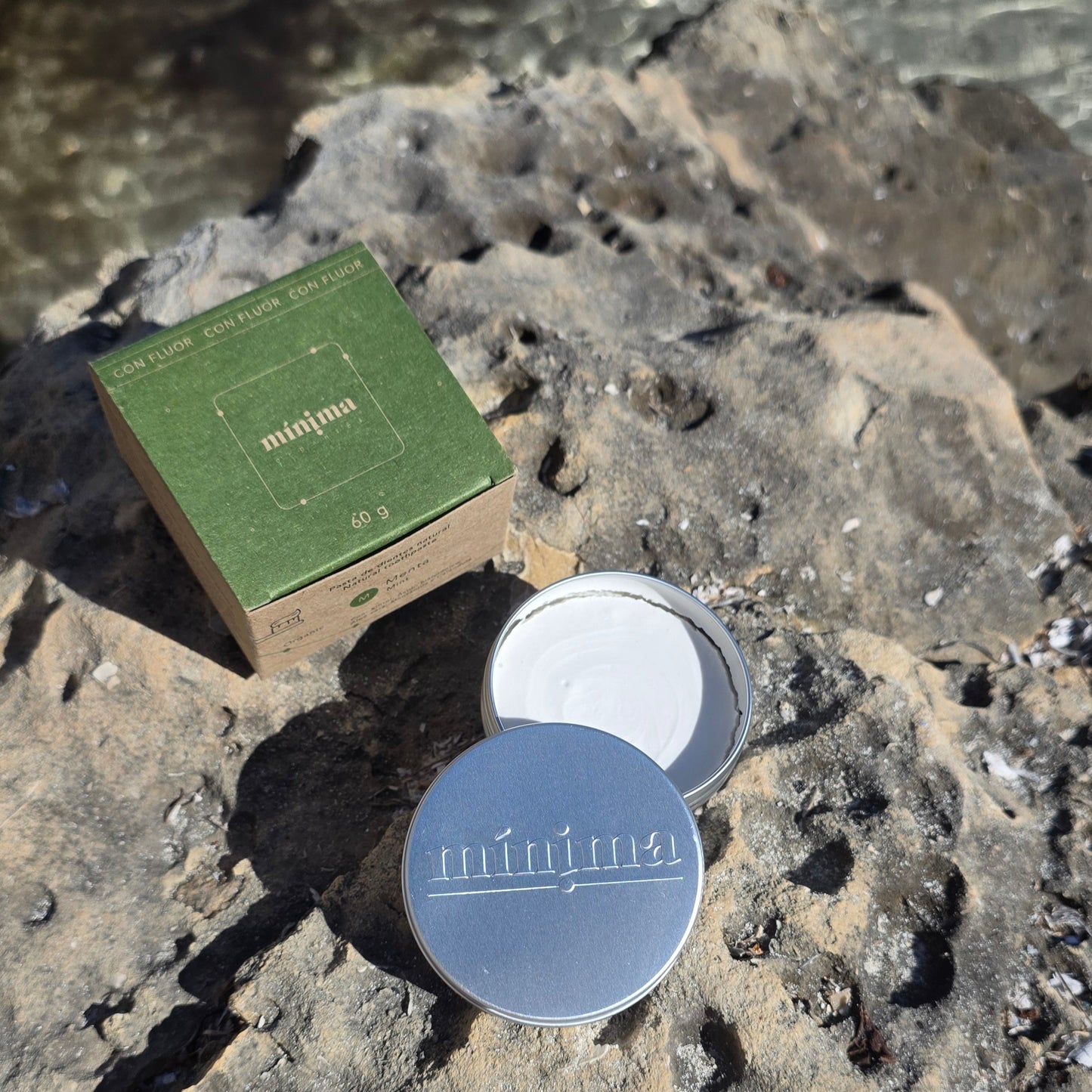 Pasta de Dientes BIO - Menta, ácido hialurónico y flúor.