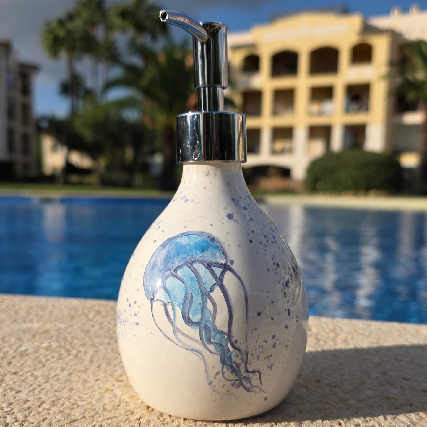 Dispensador de Jabón de Cerámica – 330 ml Medusa