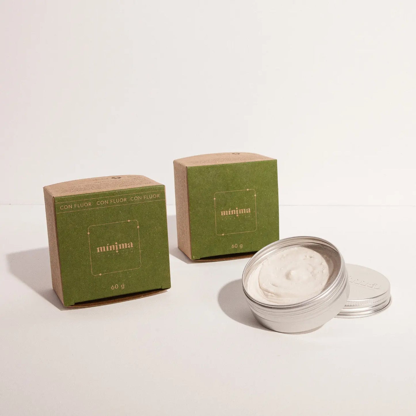 Pasta de Dientes BIO - Menta, ácido hialurónico y flúor.